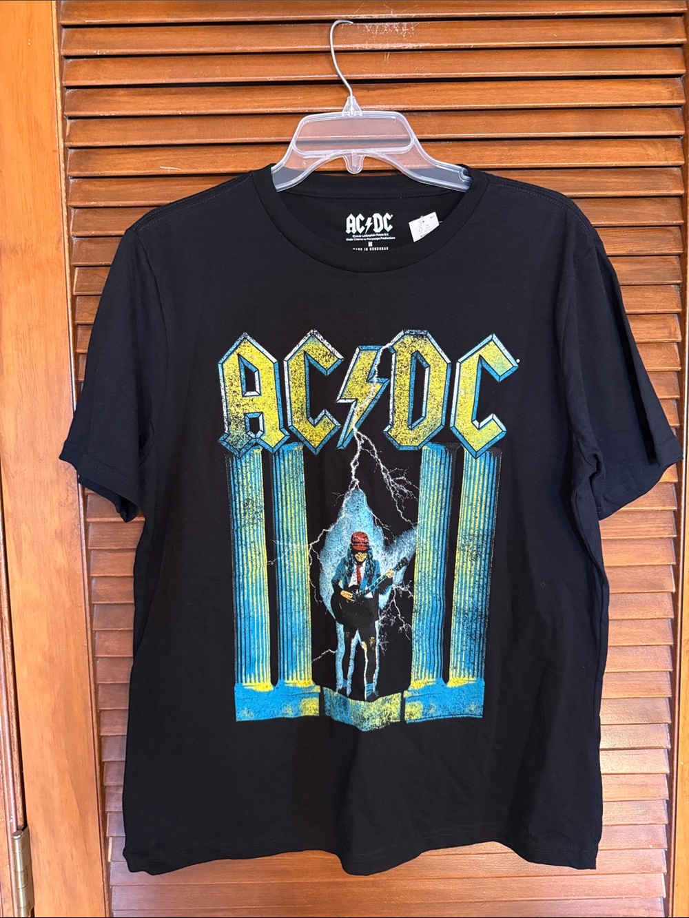 NEW AC/DC T-Shirt